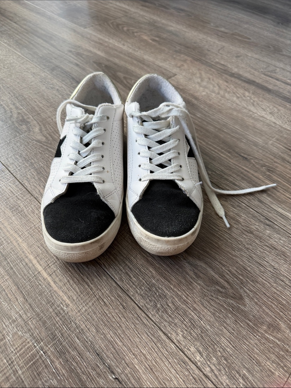 Steve Madden White and Black Lace-Up Sneakers